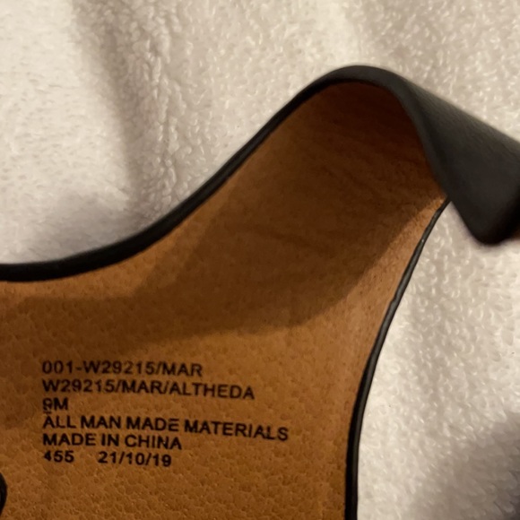 FOOT BEDS SZ 9 WOODEN HEELED SANDAL NWOT - Picture 9 of 12